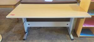 lot 39722 image: Wooden Laminate Work Station W a Movotec Lift Systems MLS-00413