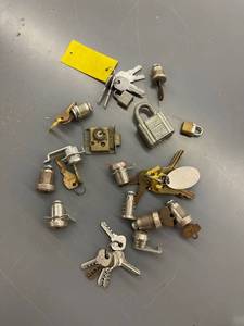 lot 9479 image: key and lot lot