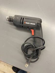 lot 9484 image: electric drill
