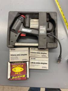 lot 9489 image: craftsman electric staple gun & staples