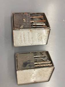 lot 9498 image: 2 dril indexes