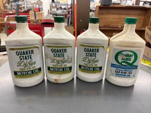 lot 9519 image: 3 12 qts Quaker state