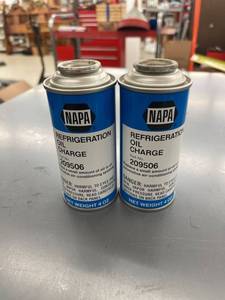 lot 9520 image: 2 ac oil charge