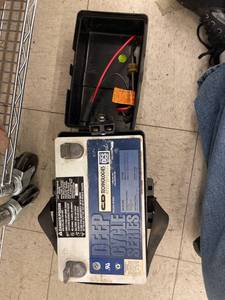 lot 9536 image: deep cycle battery in box