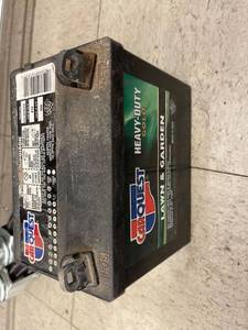 lot 9537 image: car quest battery