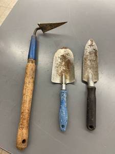 lot 9547 image: hand tools