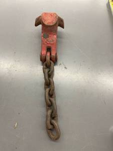 lot 9574 image: pulling hook