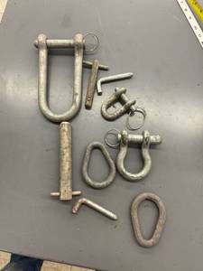 lot 9592 image: pulling accessories