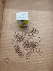 lot 9624 image: door handle retainer clips