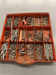 lot 9653 image: drawer of screws