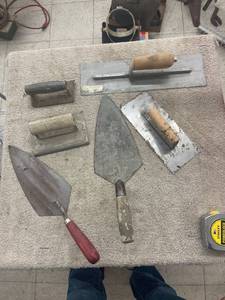 lot 9714 image: concrete tools