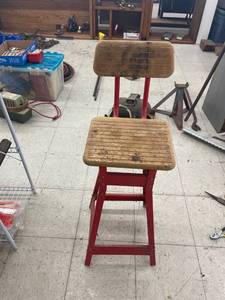 lot 9722 image: shop stool