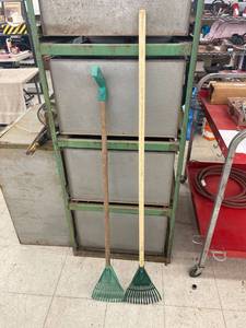 lot 9733 image: 2 small rakes