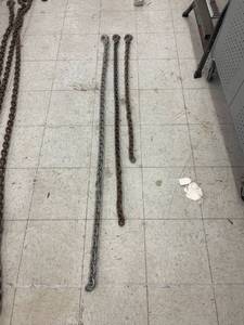 lot 9744 image: 3 heavy frame pulling chains