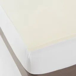lot 7613 image: Mattress Topper full