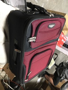 lot 7658 image: Amsterdam 2-Piece Carry-On Luggage Set 15 x 11 x 6 21 x 14 x 8