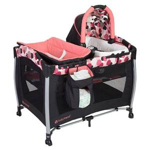 lot 1580 image: Baby Trend Resort SE Nursery Center Playard - Dotty, Manufactured In 08 11 21
