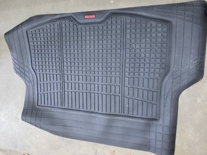 lot 7608 image: Motor Trend Heavy Duty Cargo Mat