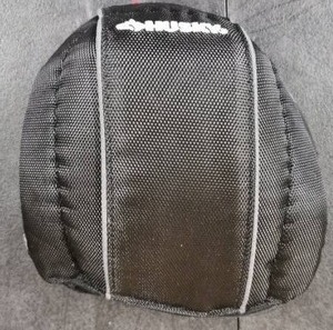 lot 7745 image: HUSKY Knee Pads Black 2