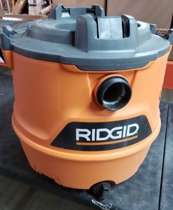 lot 7761 image: Ridgid Shop Vaccum Base ONLY - missing motor and accessories