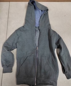 lot 6026 image: Fruit of the Loom Gray Boys Small Zip-up Hooded Sweatshirt