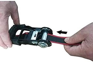 lot 2057 image: Husky 1000 LB Working Load Limit Ratchet Straps