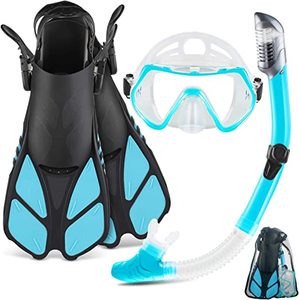 lot 7859 image: BP5 Mask Fin Snorkel Set