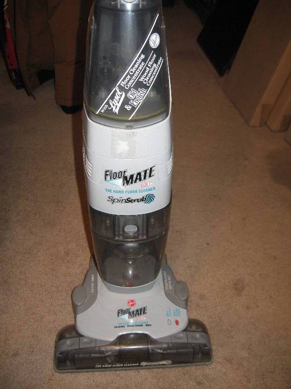 lot 1001 image: Hoover Floor MATE Plus