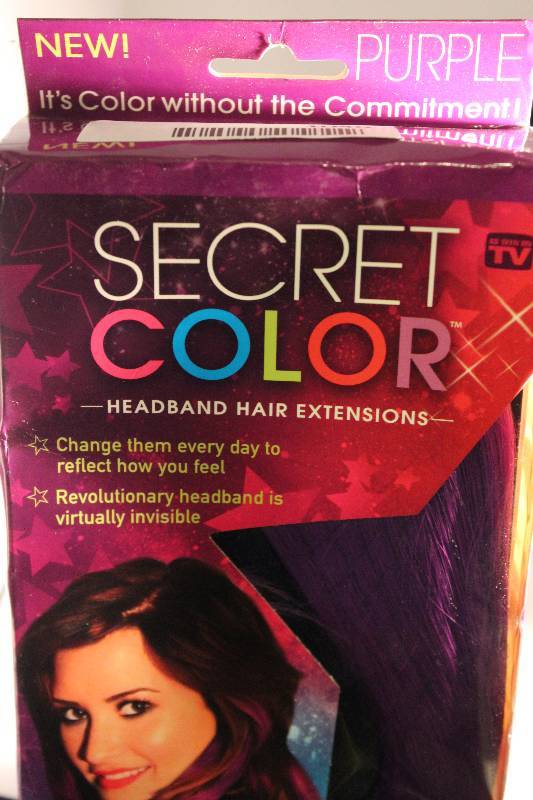 lot 1040 image: 13 Secret Color Hair Add Ins