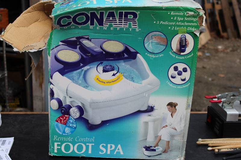 lot 1127 image: Conair Foot Spa