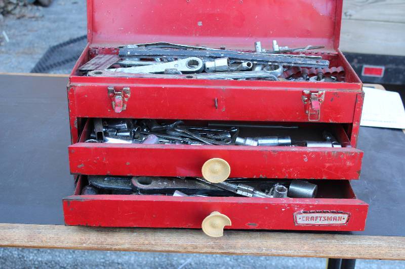 lot 1176 image: Old Red Tool Box Full of Tools