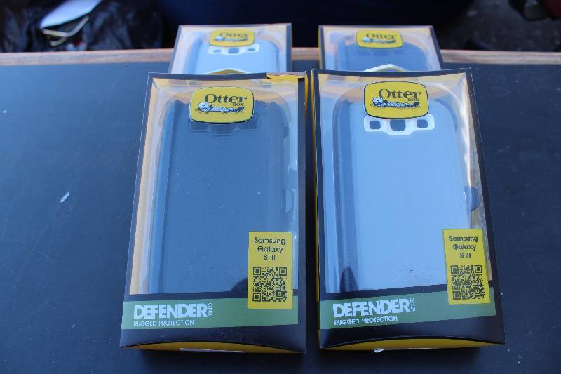 lot 1183 image: 4 Otterbox Defender Samsung Galaxy s3