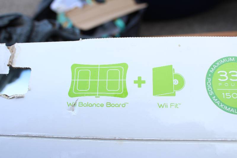 lot 1189 image: Wii Fit Balance Board