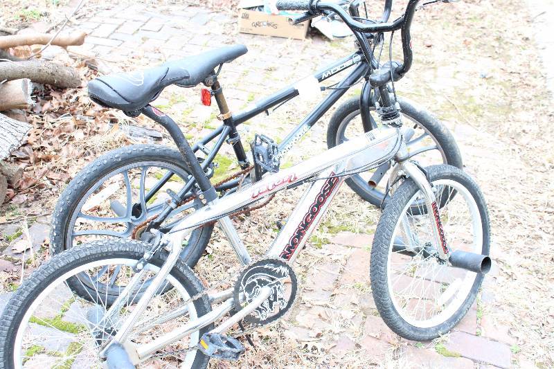 lot 1204 image: 2 Mongoose BMX Bikes