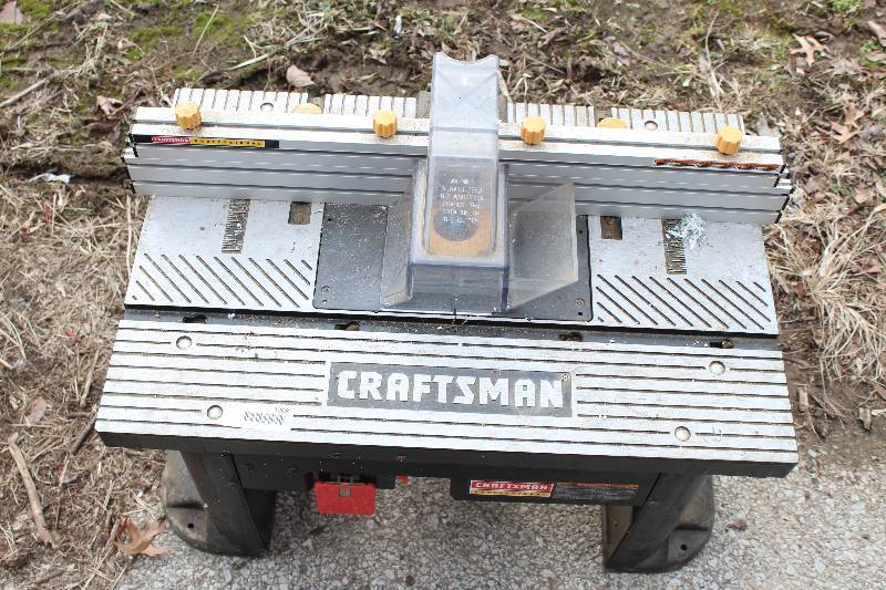 lot 1208 image: Craftsman Professional Router Table and Router