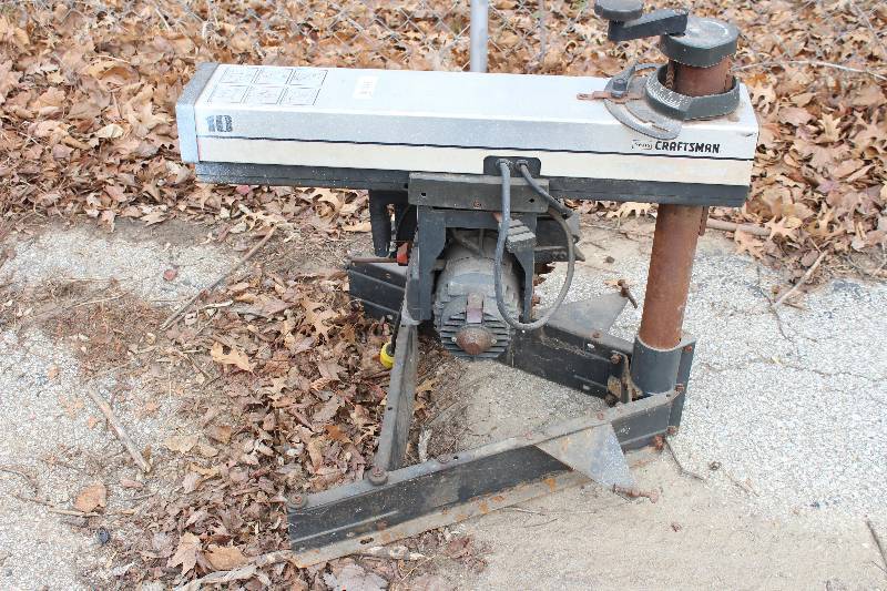 lot 1209 image: Craftsman 2.0 Radial Arm Saw