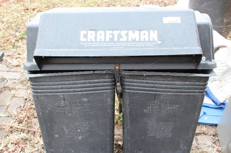 lot 1211 image: Craftsman Bagger for a Riding Mower