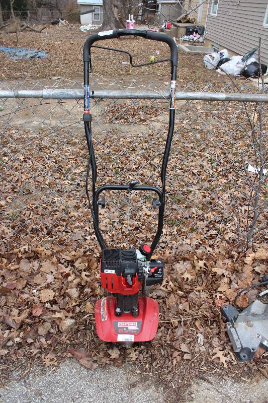 lot 1241 image: Craftsman Mini-Tiller