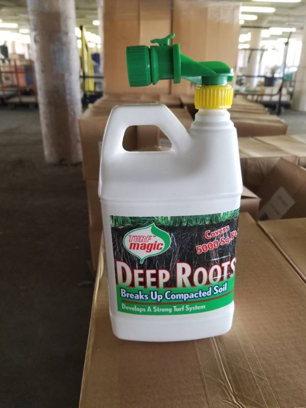 lot 90017 image: TURF MAGIC DEEP ROOTS BREAKS UP COMPACTED SOIL COVERS 5000 SQ FT