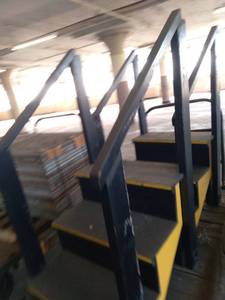 lot 50102 image: Set Of 2 Stair Ways With 3 Steps Each 53 x 27 Inches Black And Yellow CART NOT INCLUDED