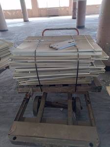lot 50105 image: Set Of 50 3.6 X 2.4 Cream Colored Metal Pieces CART NOT INCLUDED