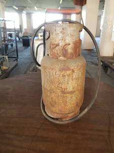 lot 71364 image: VINTAGE FIRE EXTINGUISHER