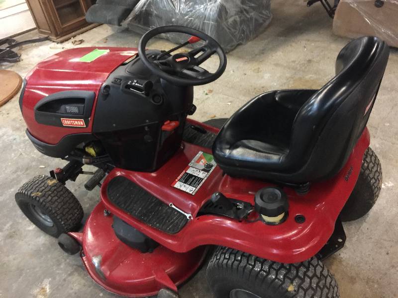 Craftsman YT 4000 24 hp 42" Yard Tractor BARGAIN OUTDOOR EQUIPMENT