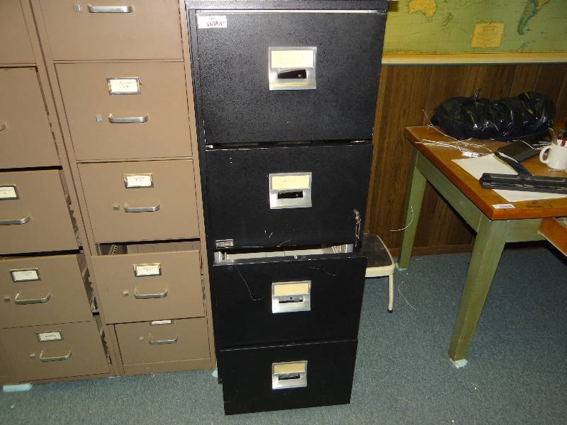 lot 1029 image: 4 Door Fire Proof File Cabinet WKeys.