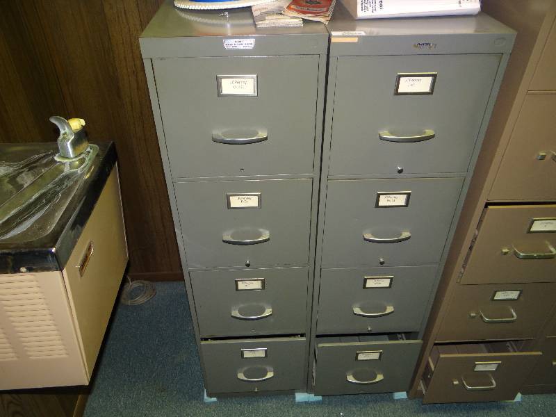 lot 1033 image: 2, 4 Drawer File Cabinets.