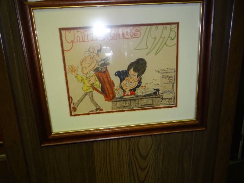 lot 1058 image: 2 Picture.