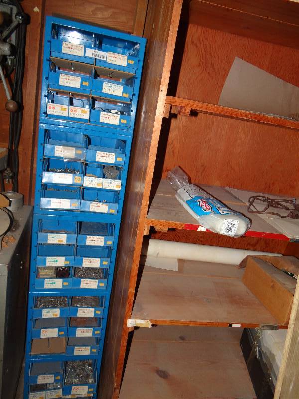 lot 1119 image: Screw Organizer.