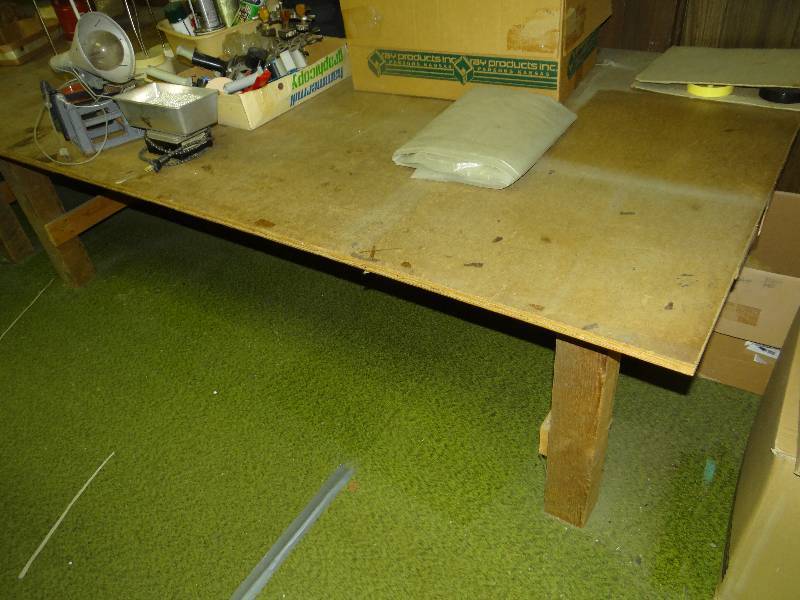 lot 1150 image: Table.