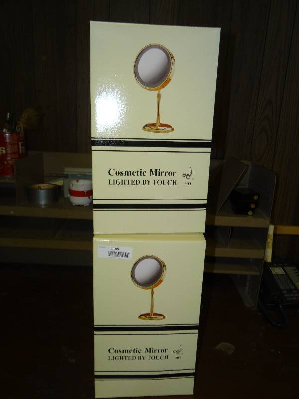 lot 1186 image: 2 Cosmetic Mirror Lighted By Touch Retail 125.