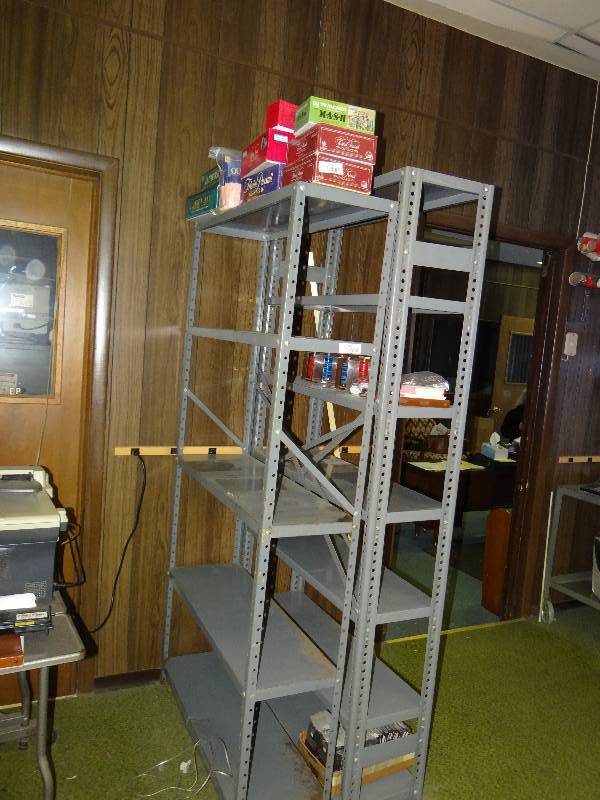 lot 1205 image: 2, 6 Metal Shelf. No Contents.